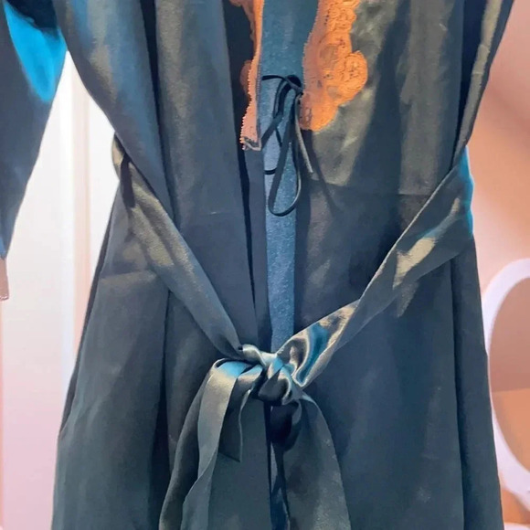 *Final Price* Oscar De La Renta Emerald Green Lingerie Robe Size Small GUC - Picture 4 of 5